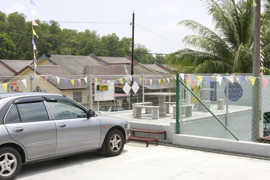 Alor Villa Malacca Exterior photo