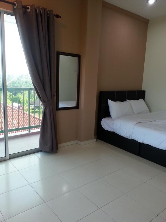 Alor Villa Malacca Room photo