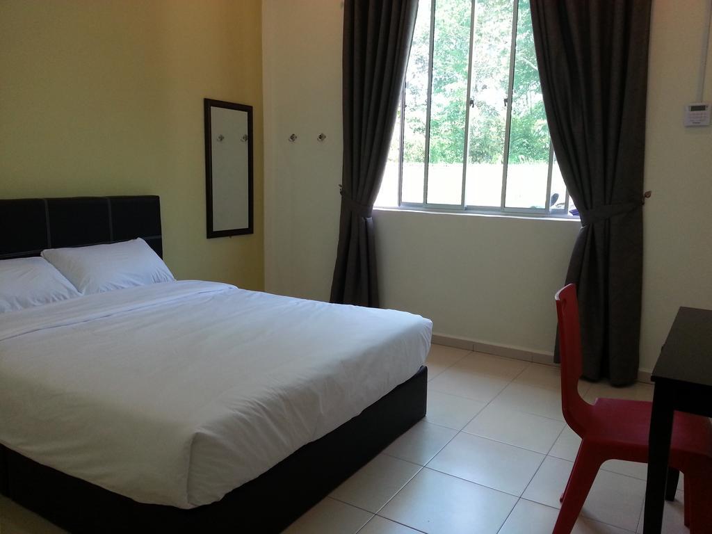 Alor Villa Malacca Room photo