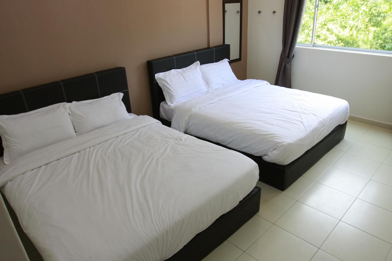 Alor Villa Malacca Room photo